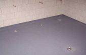 Hoe maken verf vasthouden aan Concrete douche vloer