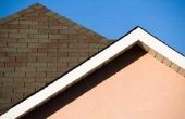 DIY: De juiste methode voor het installeren van asfalt Shingles op het dak