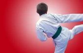 Hoe te dragen van een Uniform Taekwondo