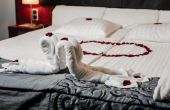 Hoe te te verfraaien een romantische hotelkamer