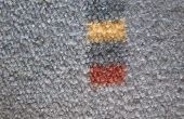 Hoe te verwijderen van kleurpotlood vlekken uit tapijt