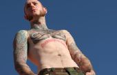Maag en taille Tattoo-ideeën voor mannen