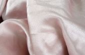 Hoe schoon zijden bekleding stof