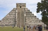 Feiten over de Maya piramides