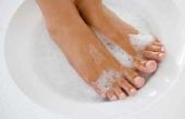 Hoe maak je een zeep-behandeling voor voet Fungus