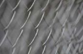 Het gebruik van Canvas ter dekking van een ketting-Link Fence