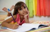 Hoe u kunt helpen kinderen om te schrijven van een persoonlijk profiel