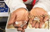 Hoe tot het dossier van belastingen voor een Jewelry Business