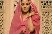 Hoe te draperen een Sari als broek