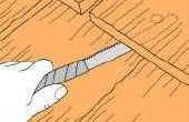 Hoe te repareren van een gebarsten of gespleten hout Shingle