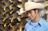 Hoe te kiezen van de juiste kroon voor een Cowboy hoed