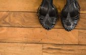 How to Fix hiaten in de oude houten vloeren