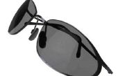 Hoe te repareren van een scharnier op de Ray-Ban Wayfarer brillen