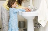 Hoe leren kinderen om hun handen te wassen