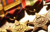 Hoe krijg ik een militaire medaille van eer