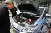 Welke Macro milieufactoren beïnvloed de invoering & herlancering van de Toyota Prius?