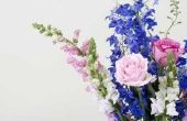 Hoe maak je een bloemstuk voor grote bruiloft altaar