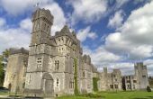 Hoe om te verblijven in een kasteel in Ierland