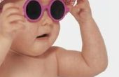 Hoe de behandeling van een Baby zonnebrand