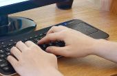 Een Logitech draadloze toetsenbord aansluiten