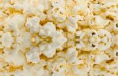 Hoe maak je kunstmatige Popped Popcorn