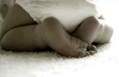 Remedies voor constipatie bij pasgeboren baby 's