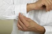 Hoe te dragen van een Frans manchet Shirt met een pak