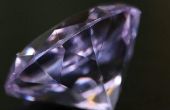 Hoe te vertellen als een blauwe diamant echt is?