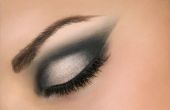 Hoe maak je de Cat's Eye-blik met make-up