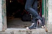 Hoe te maken van Converse schoenen gloednieuw kijken