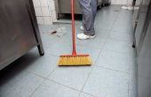 De beste reinigingsmiddelen aan vet residu op vloeren & muren te verwijderen