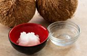 Hoe om te wassen haar met kokosolie & groeien het snel