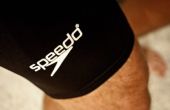 Hoe het Logo Speedo verwijderen