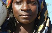 Wat voor soort kleding draag de vrouwen in Soedan?