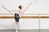 Hoe maak je een Ballet Barre Out van PVC
