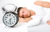 How to Get Rid van wallen onder de ogen door gebrek aan slaap