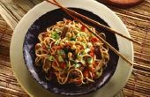 How to Make Aziatisch-Style Noodles met pindasaus