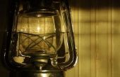 Hoe zet ik een lantaarn van de olie in een elektrische opknoping lantaarn