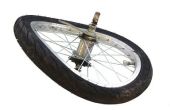 How to Fix een verbogen fiets wiel