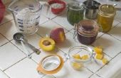 Hoe schoon tegel specie met gemeenschappelijke huishoudelijke ingrediënten
