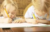 Hoe te ontwikkelen van een kind rechts en links Brain coördinatie