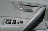 Het uitschakelen van een Dodge Truck automatische deurvergrendeling