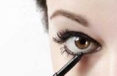 Hoe om te voorkomen dat oog make-up vlekken