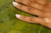 Hoe maak je de blanken van uw nagels witter