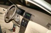 Hoe te verwijderen van de Radio vanaf 1998 Toyota Corolla haak Tool