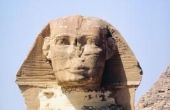 Waarom is de neus gebroken op de Egyptische Sfinx?