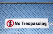Kunnen buren klagen als ze gewond raken op uw eigendom, hebt u een No Trespassing teken?