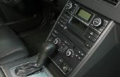 Hoe te verwijderen van de lichtere Plug aansluiting voor een 1995 Honda Accord