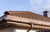 Huis kleuren die verder gaan met terracotta daken