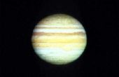 Wat zijn de overeenkomsten & verschillen tussen de zon & Jupiter?